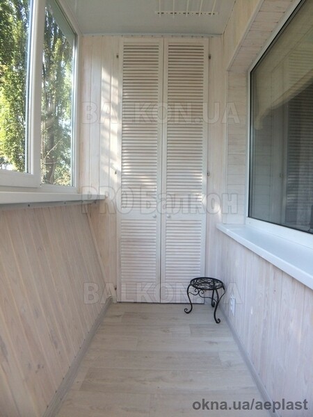 Виносний балкон під ключ